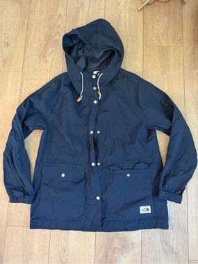 The North Face Women’s Navy Hooded Windbreaker Jacket